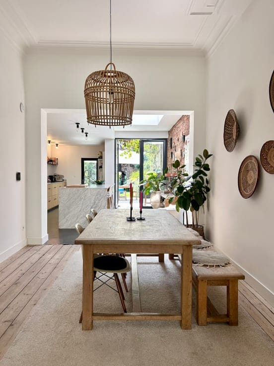 Renovated Townhouse with South oriented Garden & 3 Bedrooms