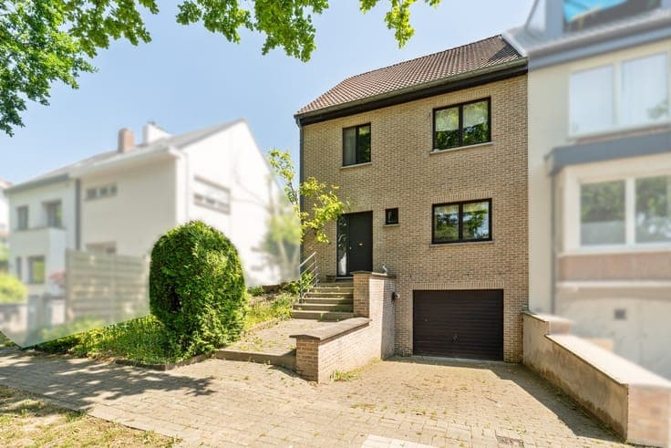 For sale in Meise: 4-bedroom semi-detached house