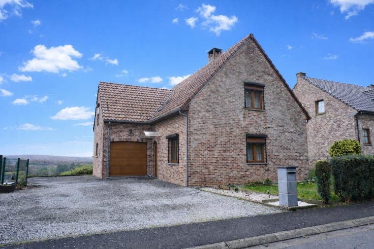 House in Châtelet