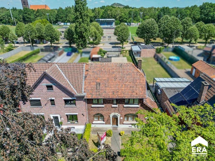 Semi-detached house with 3 bedrooms in Genk