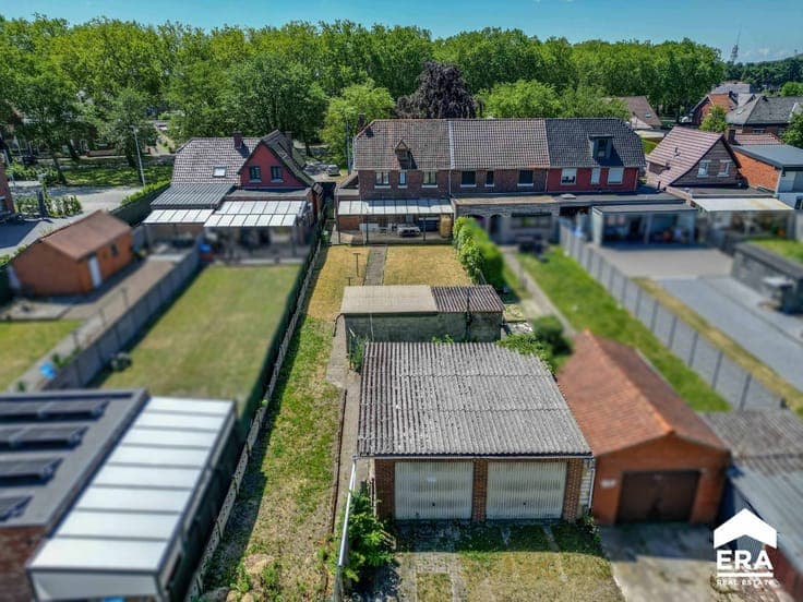 Semi-detached house with 3 bedrooms in Genk