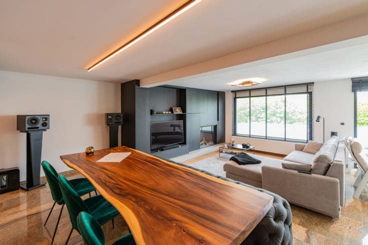 Rare opportunity: House with numerous possibilities