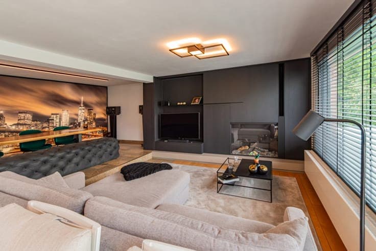 Rare opportunity: House with numerous possibilities