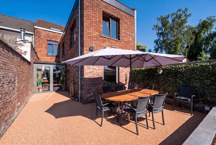 Haren, Spacious 4-bed+office house with west garden + garage