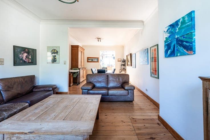 Haren, Spacious 4-bed+office house with west garden + garage