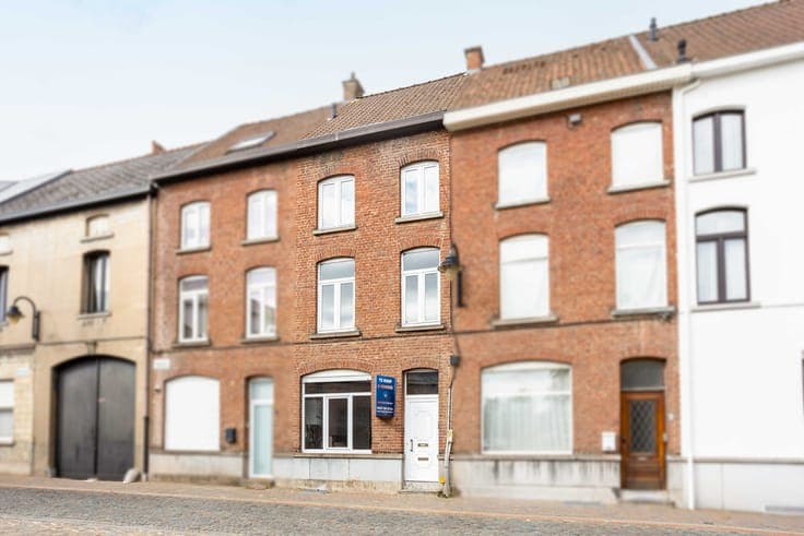 Een STADSWONING voor jonge starters - héél leuk ingericht...