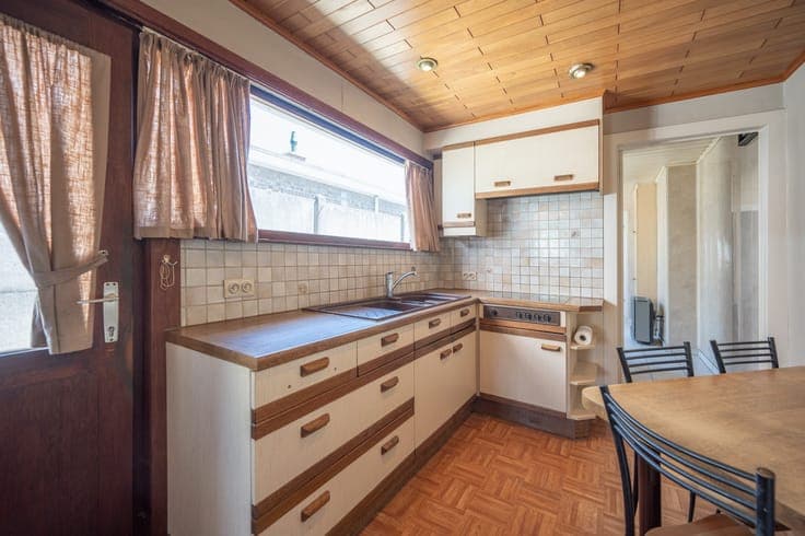 Rijwoning met stadstuin én garage - Maldegem