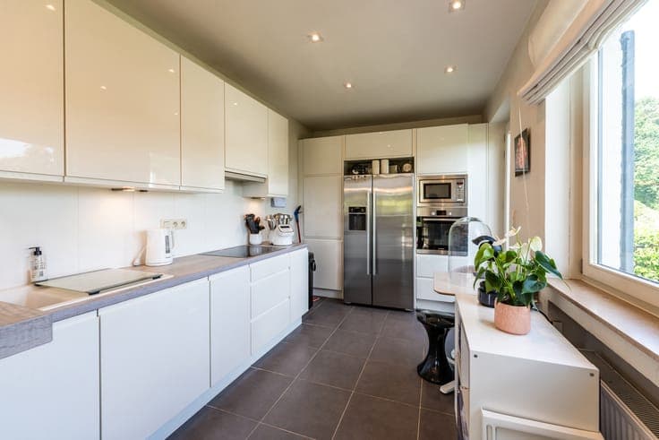 Beersel – charming VILLA (4 bed/1 bath/1 shower) on 1135 m²