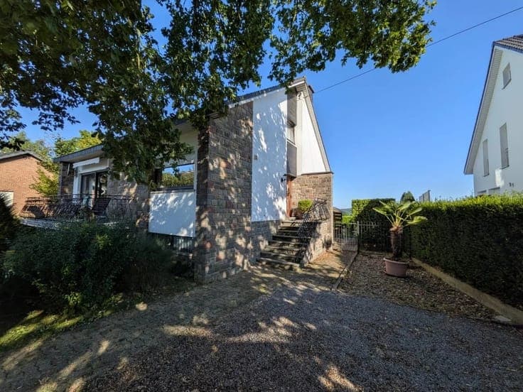 Sale - House Hauset - 420,000 €