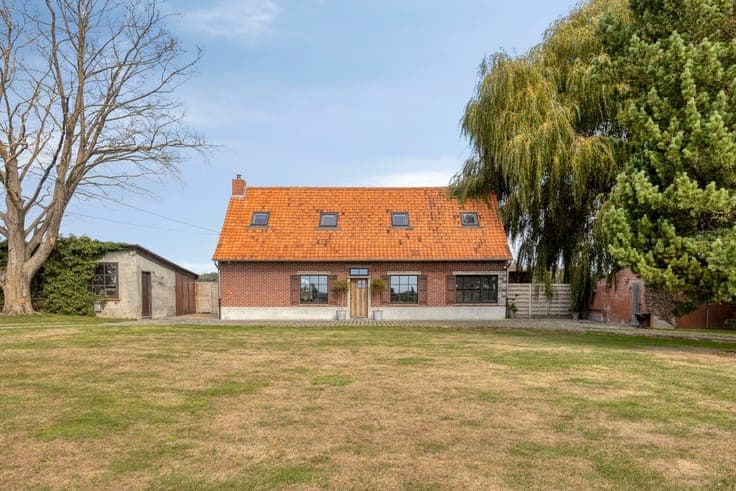 Unieke eigendom op rustige ligging, > 6 000 m², met weide