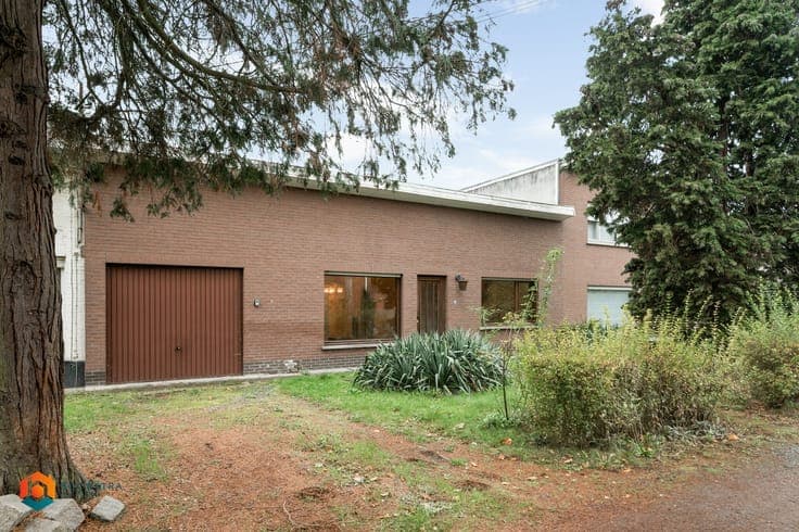 Gelijkvloerse woning op ruim perceel te Bonheiden