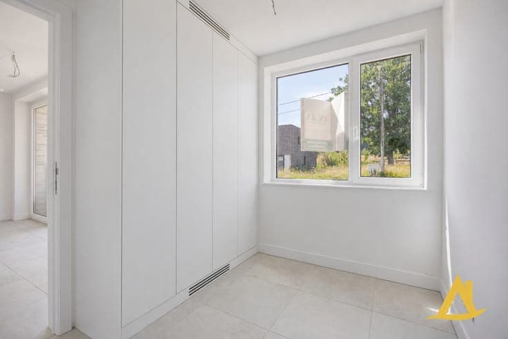 NIEUWBOUW MET 4 SLAAPKAMERS, 2 BADKAMERS, E-PEIL 6