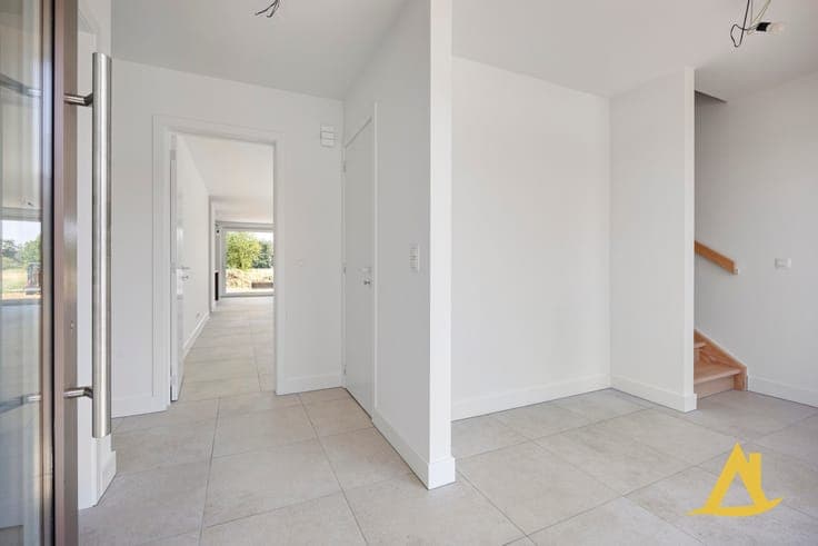 NIEUWBOUW MET 4 SLAAPKAMERS, 2 BADKAMERS, E-PEIL 6