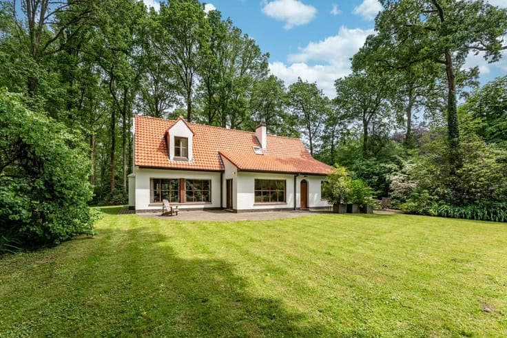 Charming villa in Waardamme