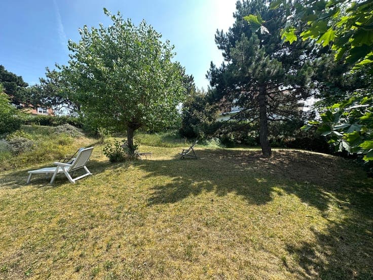Villa for renovation in Het Zoute on a plot of circa 924 m²