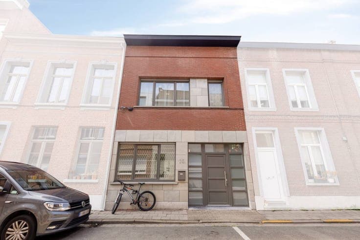 Ready to move in house with 3 spacious bedrooms for sale in
