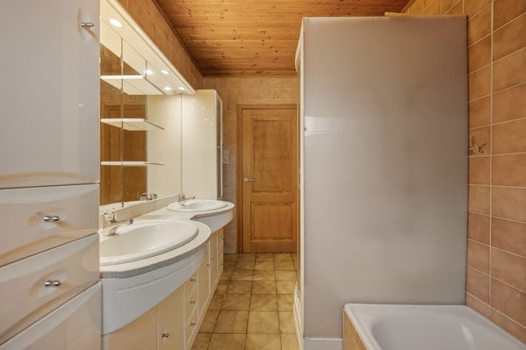 Ruime op te frissen woning op een rustige locatie - perfe...