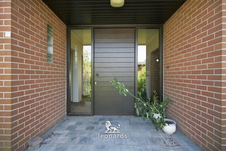 Detached villa on a spacious plot in Lendelede