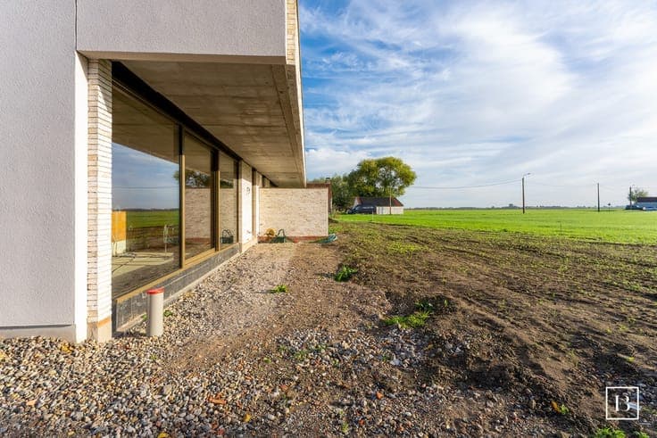 Extremely high-quality new build home in Vlissegem