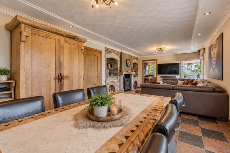 Semi-detached house with 3 bedrooms, workshop and pasture for sale in Hamont-Achel