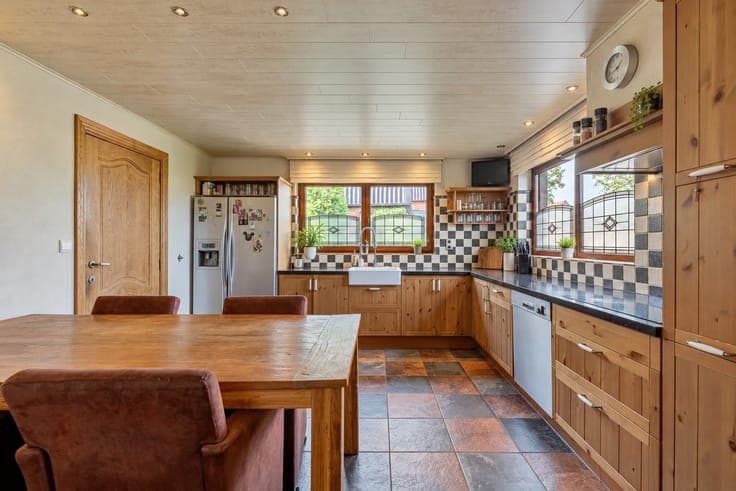 Semi-detached house with 3 bedrooms, workshop and pasture for sale in Hamont-Achel