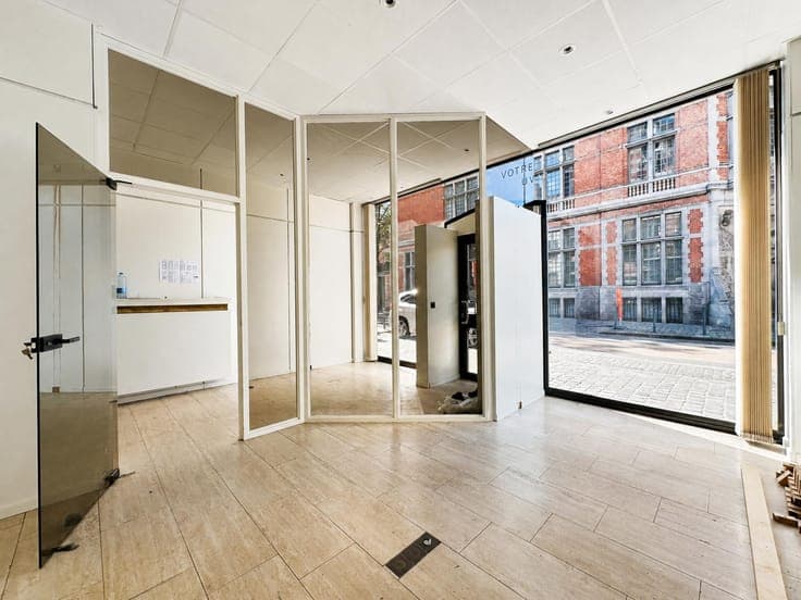 SCHAERBEEK – Investment property ±394 sqm