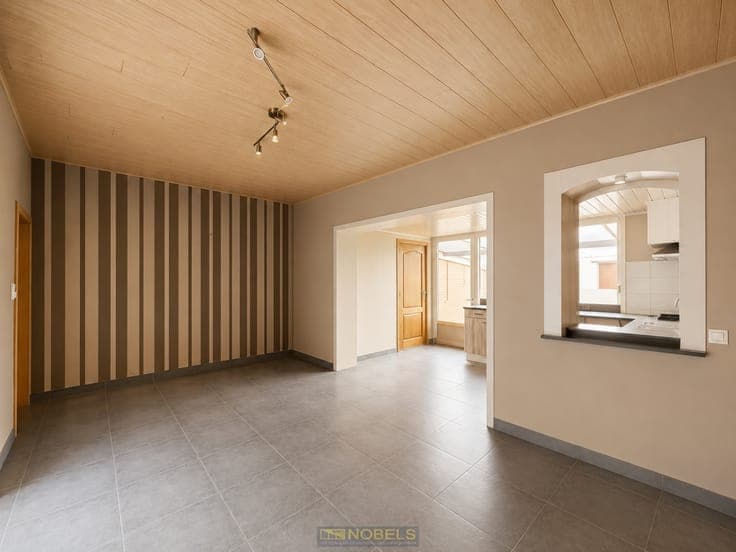 Te koop, Stadswoning met gezellige tuin nabij het centrum...