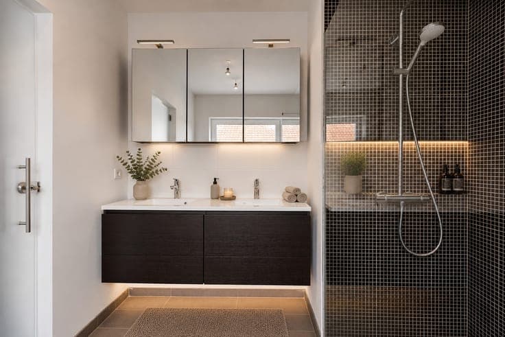Instapklare, gerenoveerde open bebouwing op toplocatie in...