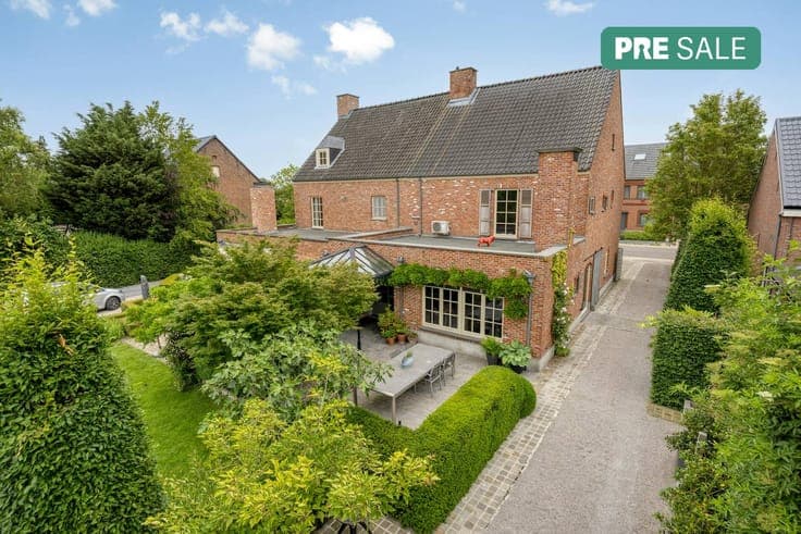 Charming semi-detached house for sale in Zemst-Laar
