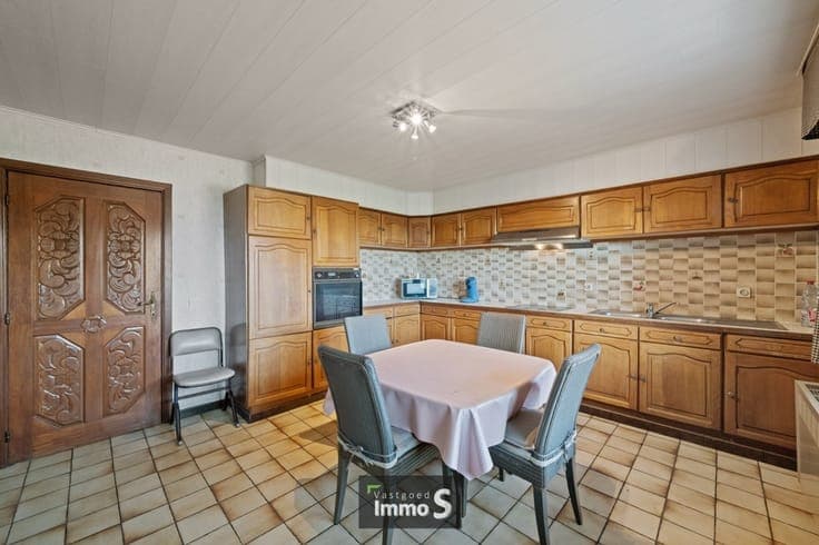 Ruime villa te Koolskamp