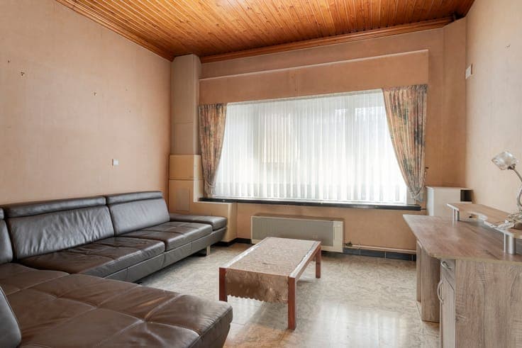 Family home with garden and lots of potential for sale in Aa