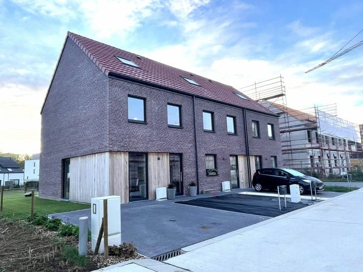 Maison neuve, 3chambres, terrasse, jardin - prix hors frais