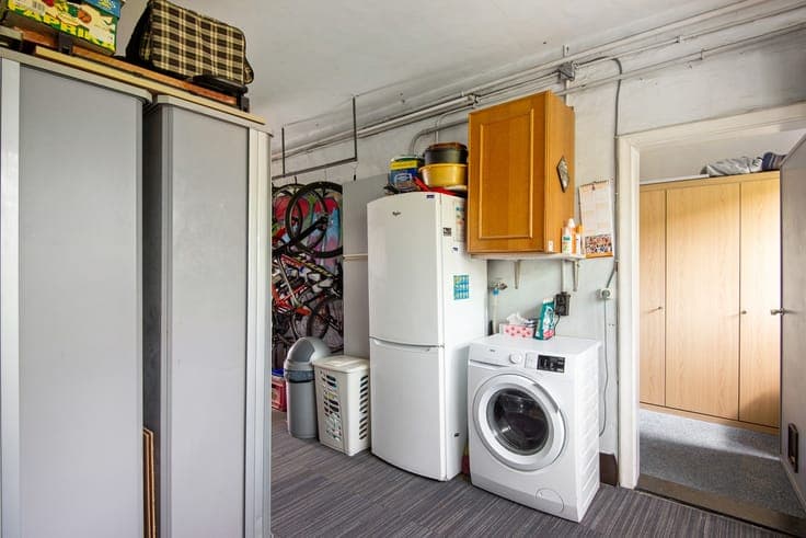 Ruime bel-etagewoning met vier slaapkamers op uitstekende...