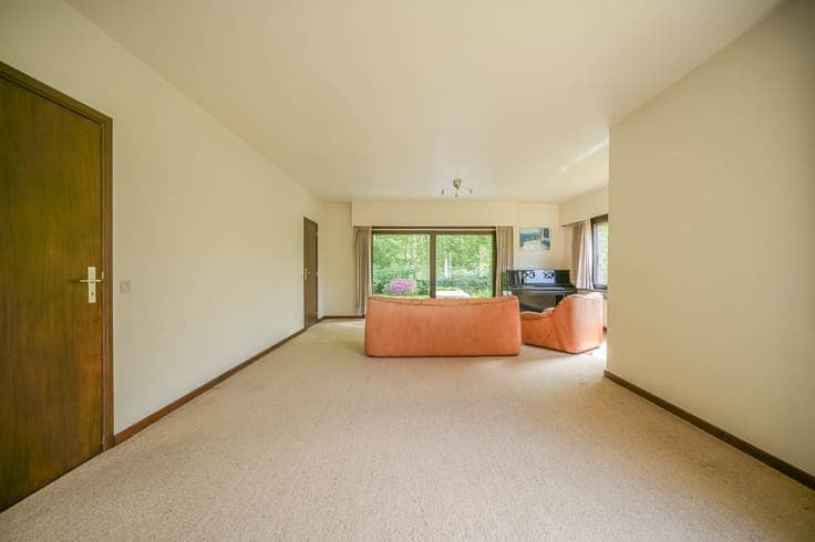 Villa with garden overlooking Moorselbos (4 bed)