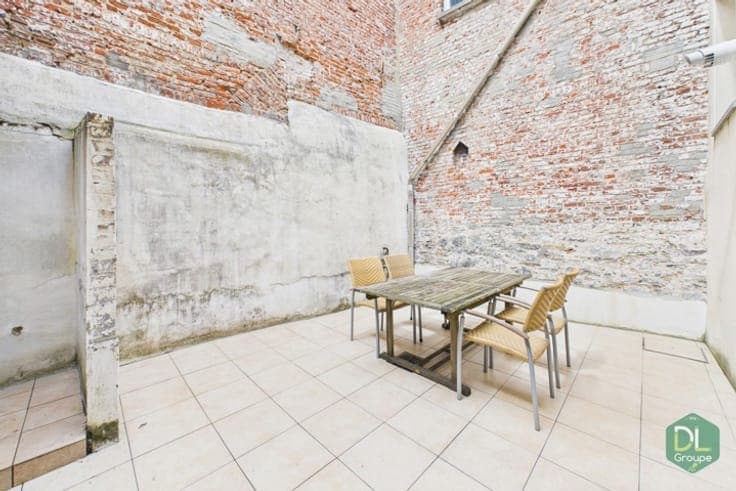 5-bedroom house rented to students near UCL