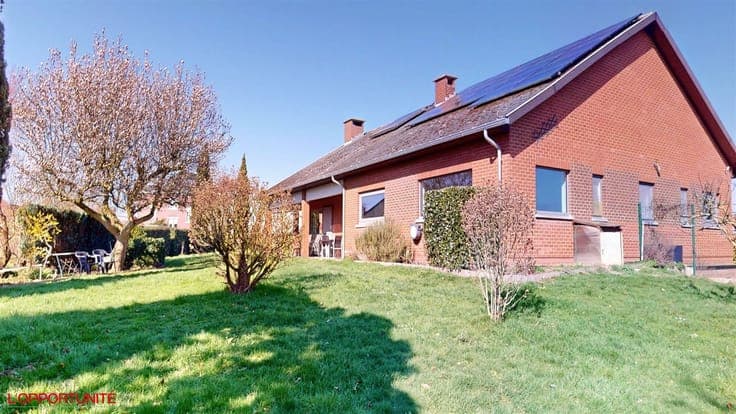 Magnifique villa 5 chambres, 22 panneaux, garage, jardin SUD