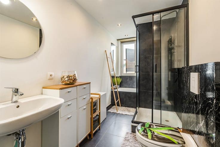 Modern family home | EPC A | Garden | 4 rooms
