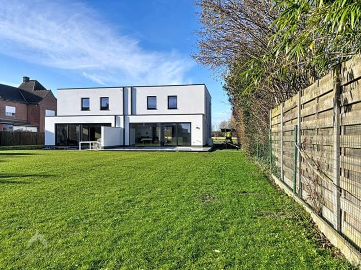 House in Wielsbeke
