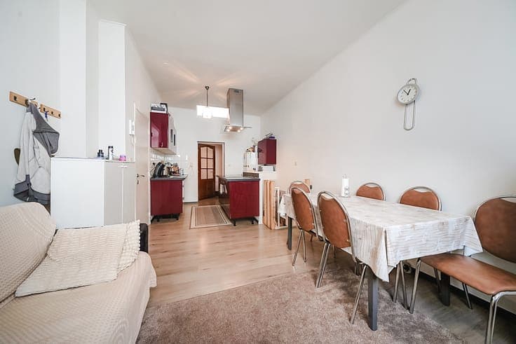 4-Apartment Income Property – Rental Yield