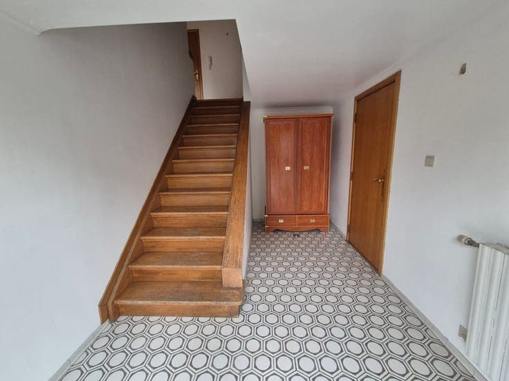 House in Les Bons Villers