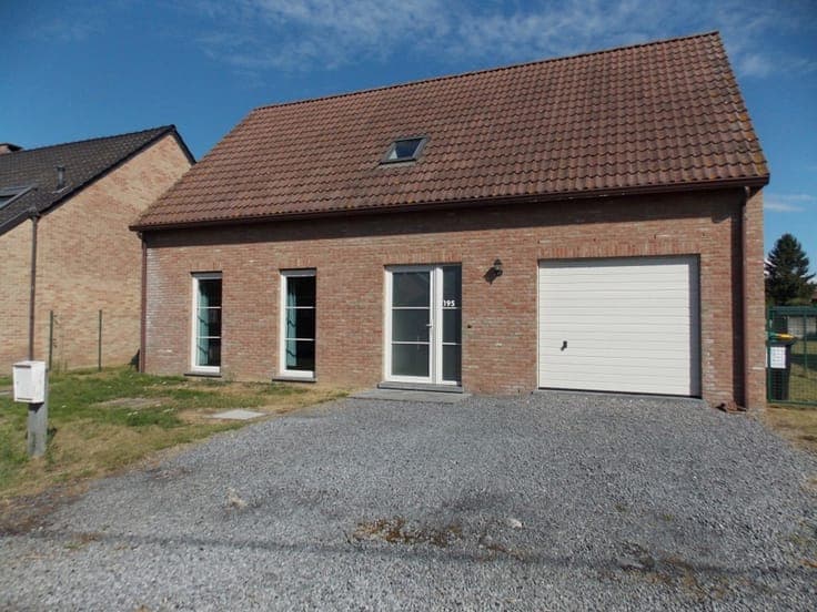 House in Masnuy-St-Jean
