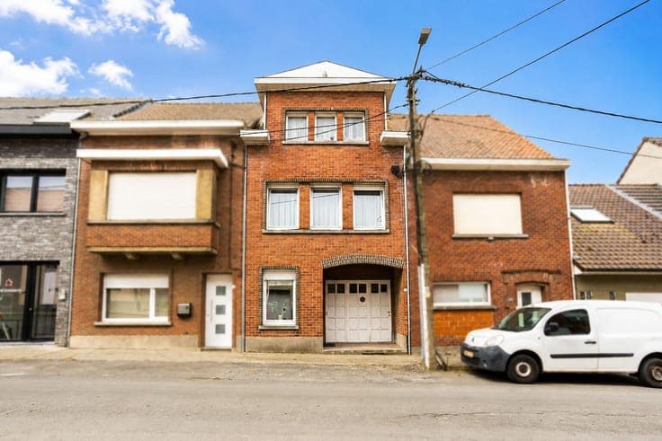 Charming family home with rural view in Bellegem
