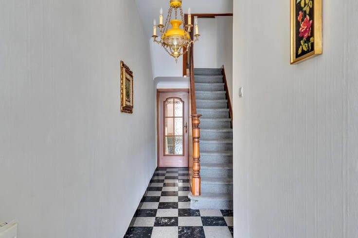 Spacious family home with 3 bedrooms in Sint-Truiden