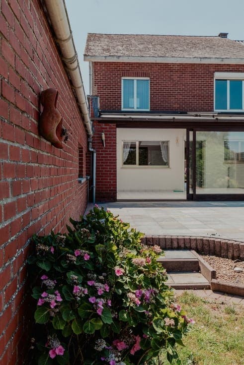 Ruime gezinswoning met grote tuin