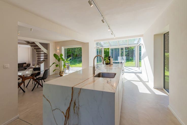 Stylish partly renovated home with large sunny garden