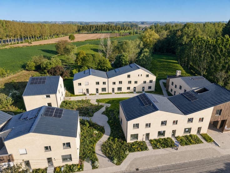 Erg grote nieuwbouw woning mogelijkheid voor praktijkruim...