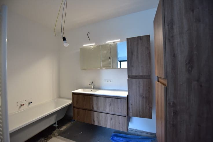 Erg grote nieuwbouw woning mogelijkheid voor praktijkruim...