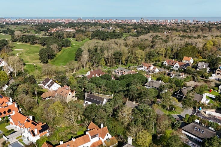 Exclusieve villa in het Zoute, rustig gelegen nabij de Bo...
