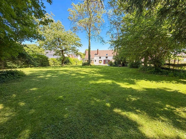 Spacieuse fermette villageoise 5 ch. avec superbe jardin