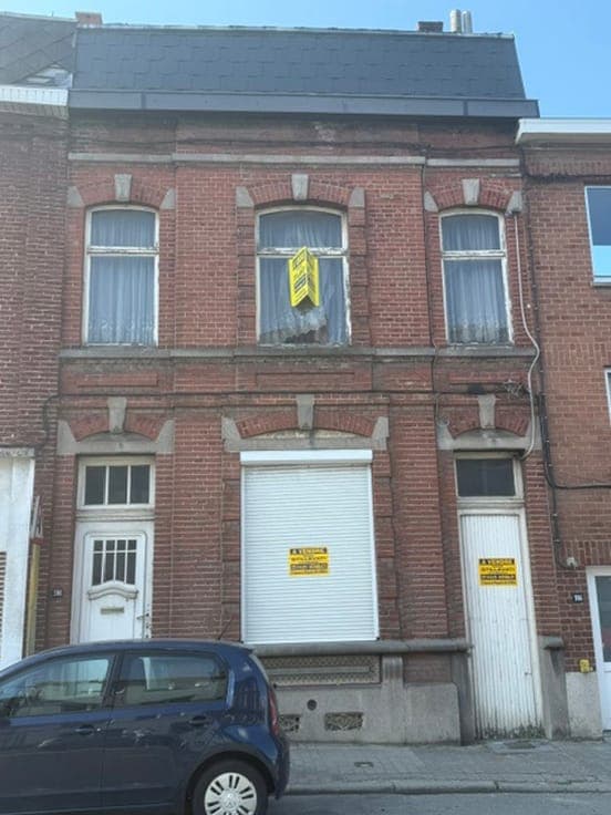 House in Charleroi Couillet